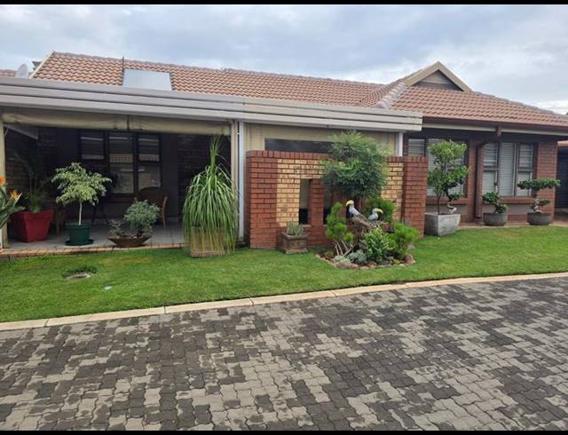 3 BEDROOM HOUSE FOR SALE IN MONTANA TUINE
